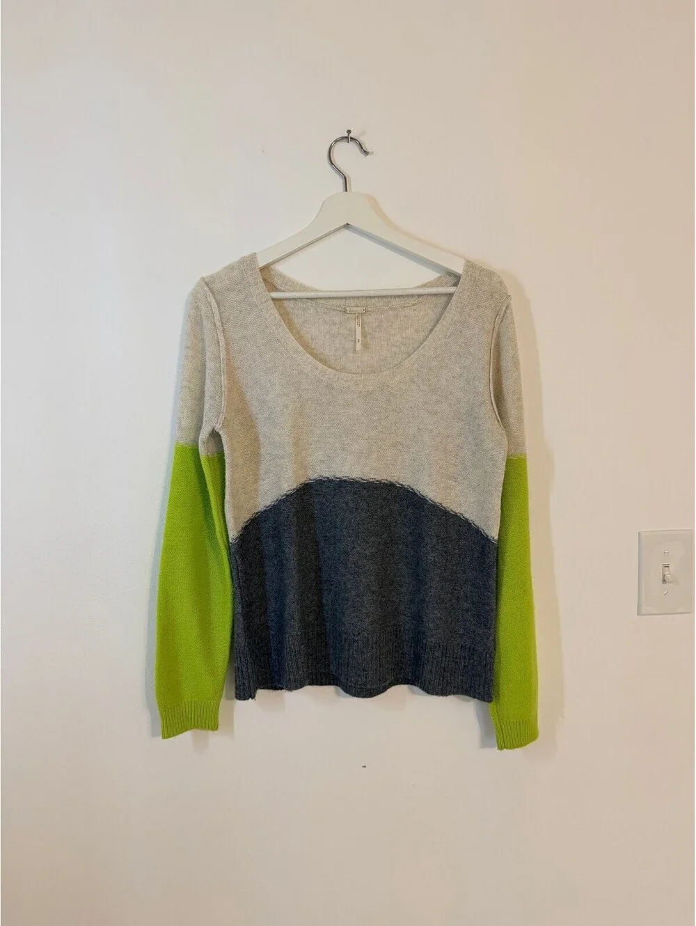 FP Beach Colorblock Merino Wool Cashmere Sweater Green Gray Size S